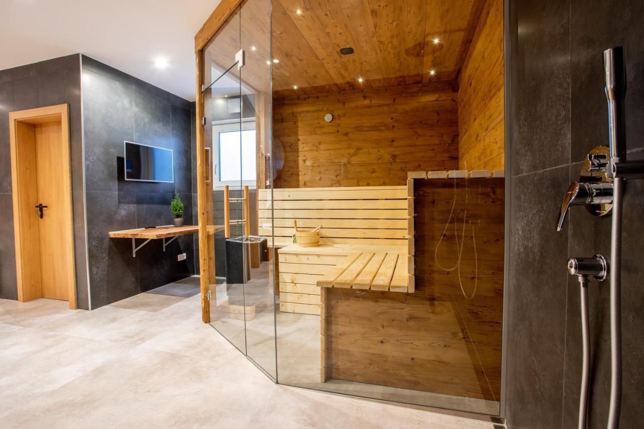 Private Spa & Garden Alpi جارمش بارتنكيرشن المظهر الخارجي الصورة