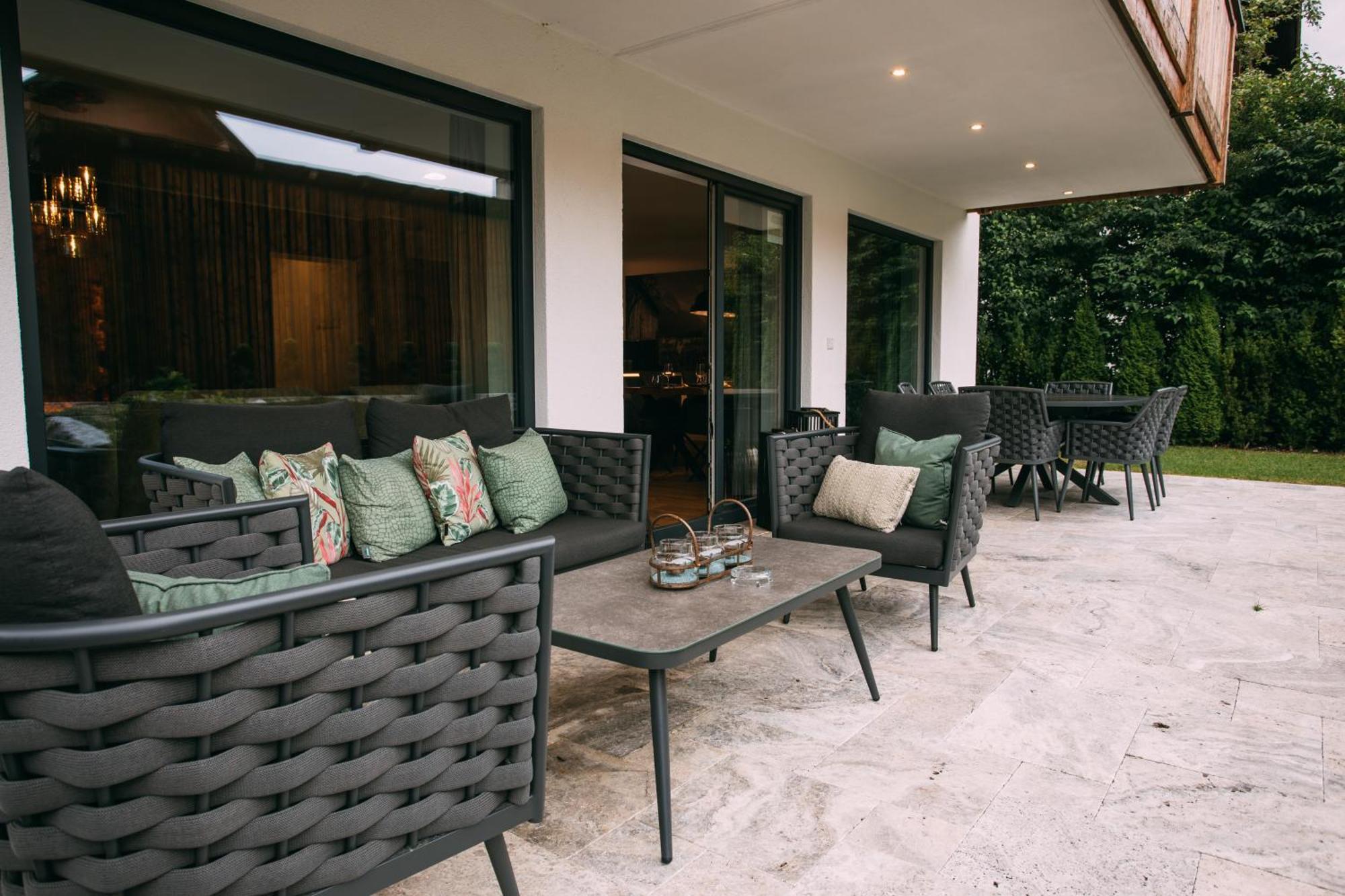 Private Spa & Garden Alpi جارمش بارتنكيرشن المظهر الخارجي الصورة
