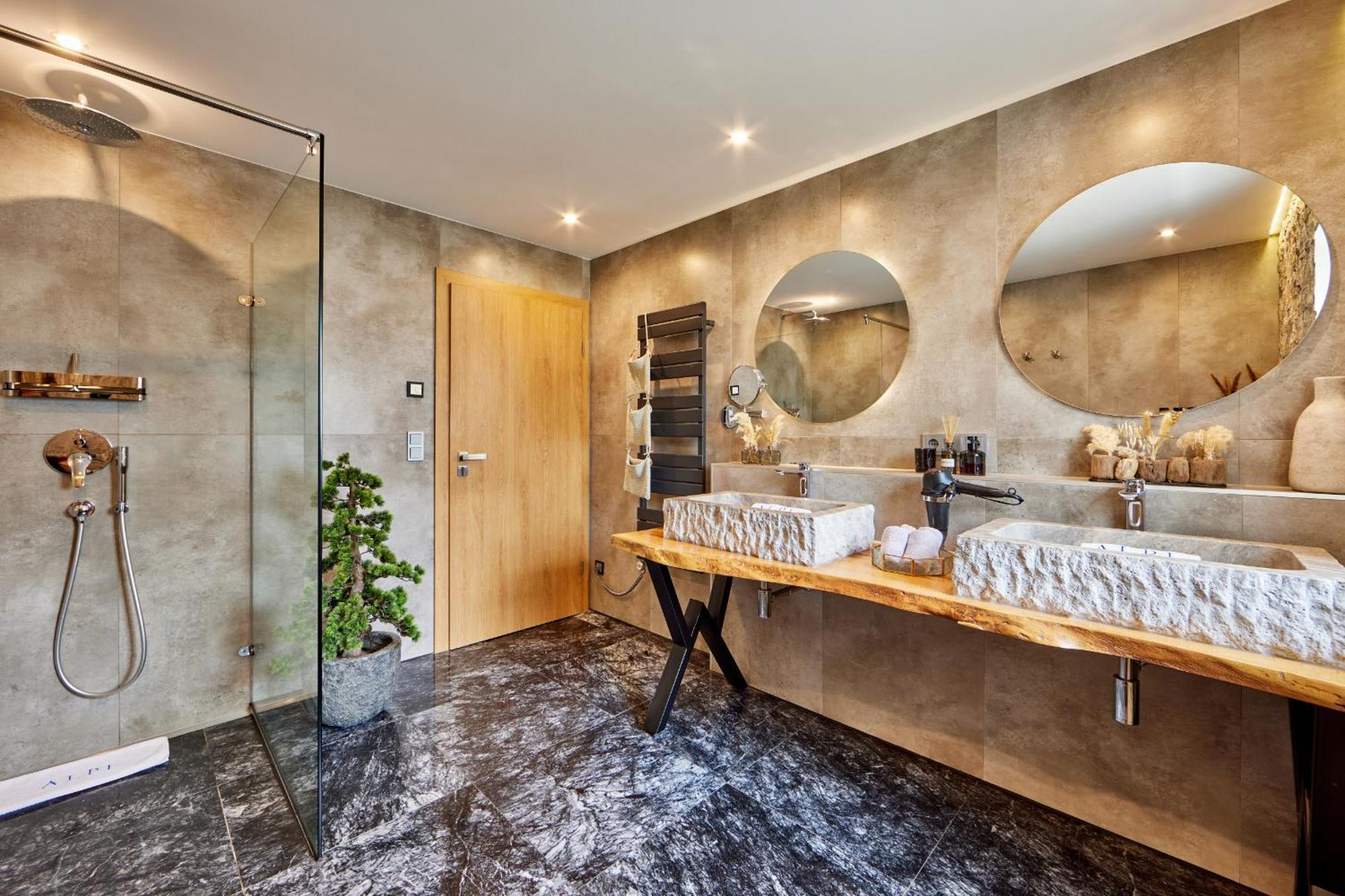 Private Spa & Garden Alpi جارمش بارتنكيرشن المظهر الخارجي الصورة